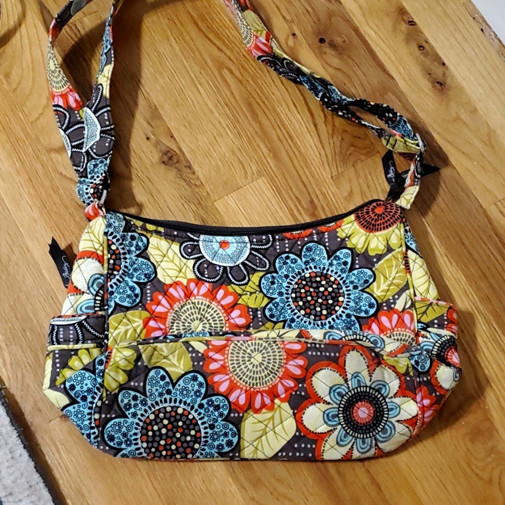 Vera Bradley Crossbody - Picture 1 of 3